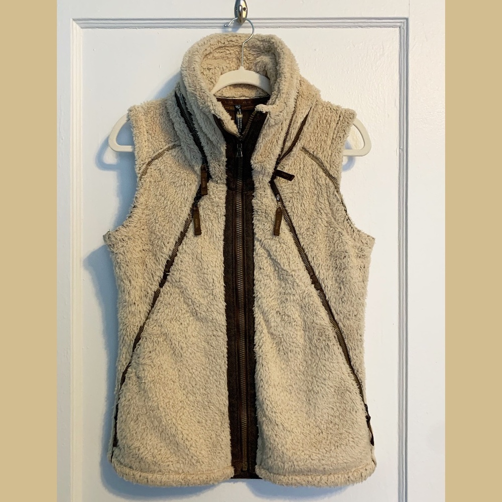 Cream Fleece Vest | Size S